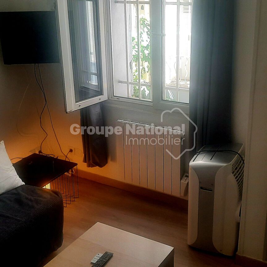 AVIGNON INTRA MUROS, Studio Meublé., - Photo 1