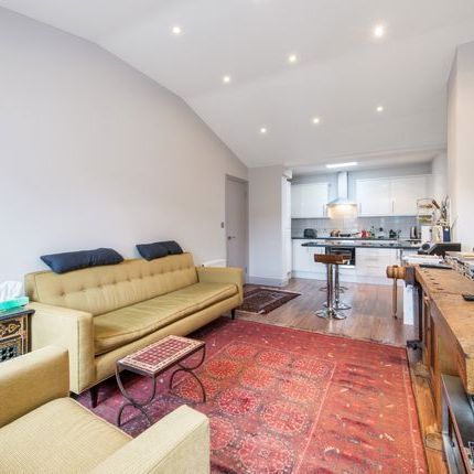 2 Bedroom Mews - Photo 1
