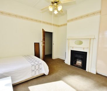 5-bedroom shared house / townhouse, East Ave - Photo 5