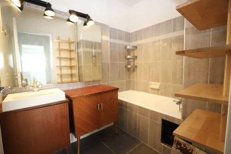 Appartement 3 Pièces 64 m² - Photo 2