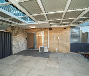 Fully Renovated with Large Courtyard - Photo 5