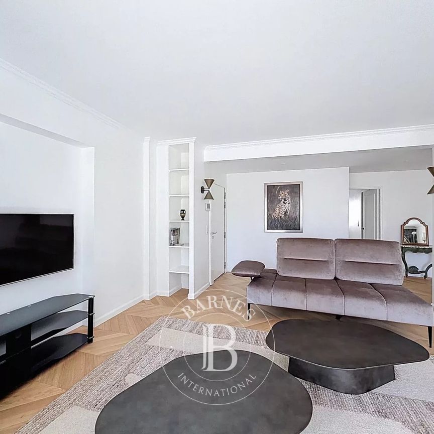 Tout savoir sur cet appartement dans le quartier Dupleix-Motte Picquet, à Paris 15ème - Photo 1