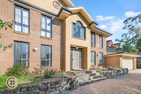 Spacious 5-Bedroom Family Home in the Heart of Cherrybrook! - Photo 3