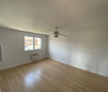 Beau 4 1\2 rénové - Photo 2