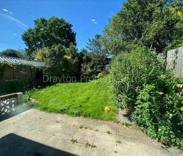 House share to rent - Photo 2