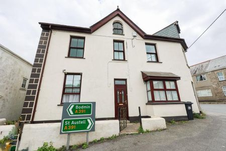 3 bedroom maisonette to rent - Photo 2