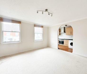 1 bedroom flat to rent - Photo 6
