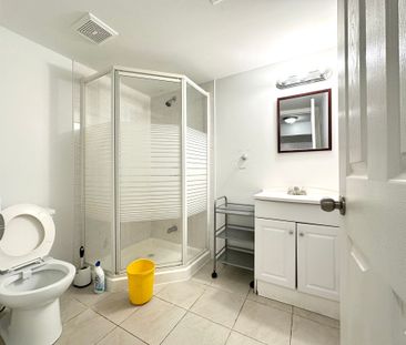 For Lease - 37 Pinemeadow Boulevard Unit# Bsmt, Toronto, Ontario - Photo 5