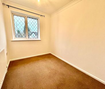 2 bedroom maisonette to rent - Photo 4