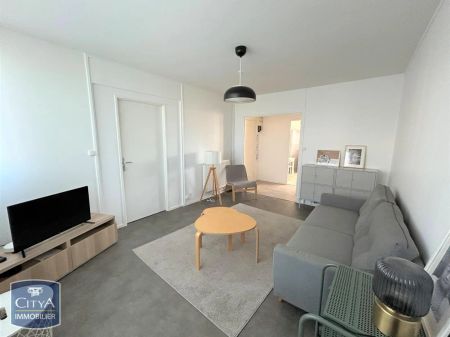 Appartement à louer 5 pièces 81.61m² - Photo 3