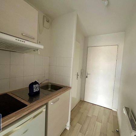 Location Appartement 1 pièce 19m² TOURS 37000 - Photo 3