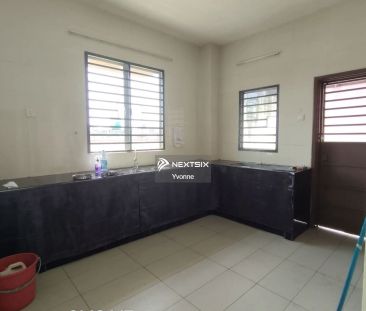 Desa Bayumas @Taman Sentosa Klang 2.5 Storey Semi D House End Lot - Photo 5
