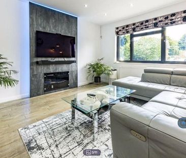 3 bedroom detached house to rent - Photo 2