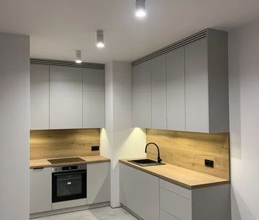 Pierwszy najem/ Po remoncie - Zdjęcie 2