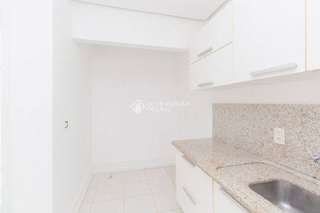 Casa com 4 quartos e 268m² para alugar em Três Figueiras, Porto Alegre. - Foto 3