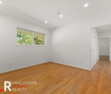 2784 Lawson Avenue - Photo 4