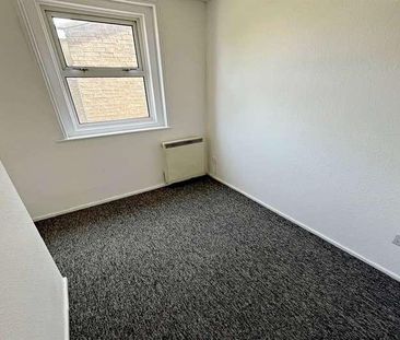 Bournemouth, BH9 - Photo 3