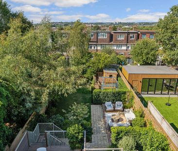 A five bedroom semi-detached house with a large garden on Ellerton Road. - Photo 4