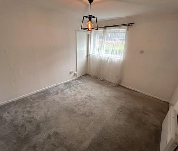 Flat 7 Beechwood Court, Halesowen Road, Cradley Heath - Photo 1