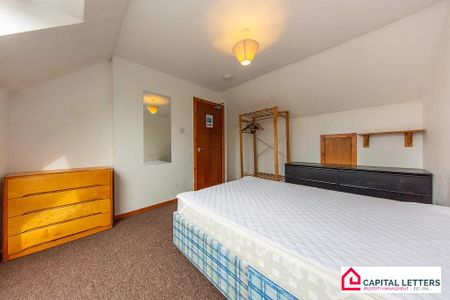 4 bedroom detached house to rent - Photo 5