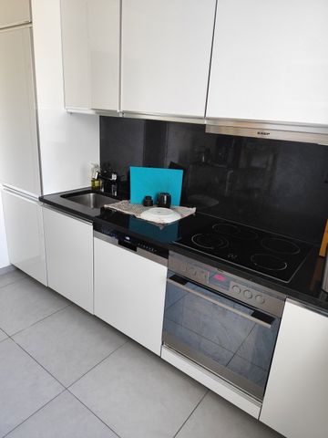 2.5 Zimmer, 1. Stock - Photo 3