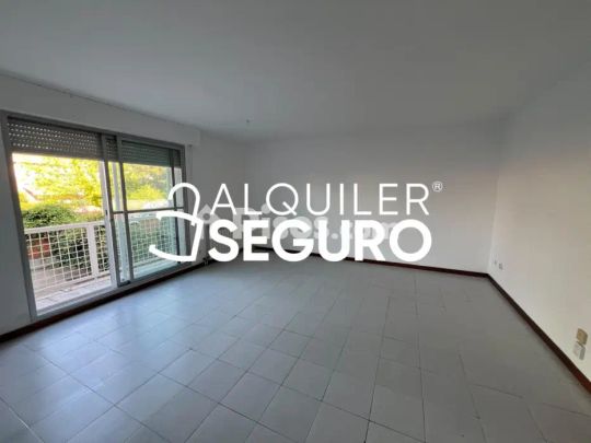 Chalet en alquiler en Zona Estación - Centro - Foto 1