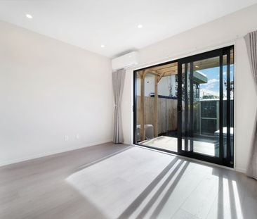 Brand New 2-Bedroom Townhouse in Peaceful Massey!!! - Photo 2