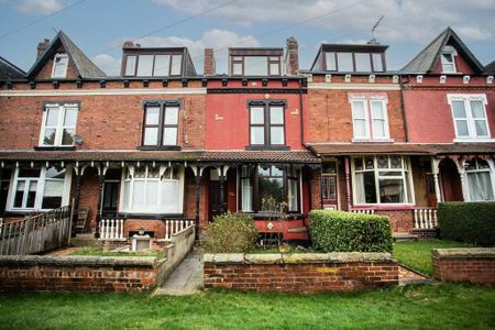 6 bedroom terraced house to rent - Photo 5