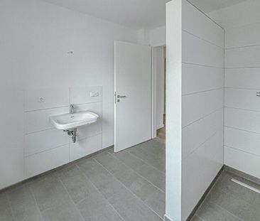 Komfortabel 3-Zimmer-Neubauwohnung, Erstbezug mit Farhstuhl - Photo 5