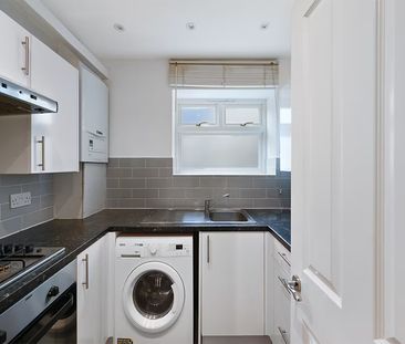 1 bedroom apartment - Photo 2