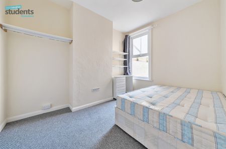 5 bedroom terraced house to rent - Photo 5