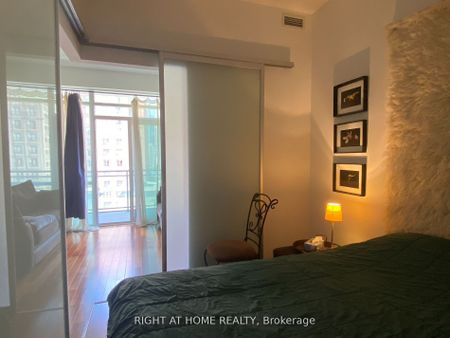 Vu Condos and Lofts , #N611 - Photo 3