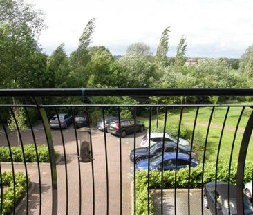 2 bedroom apartment to rent - Photo 6