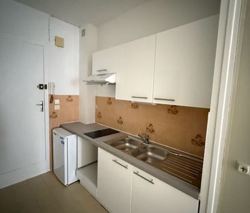 Studio de 31,09 m2, quartier Villebourbon - Photo 1