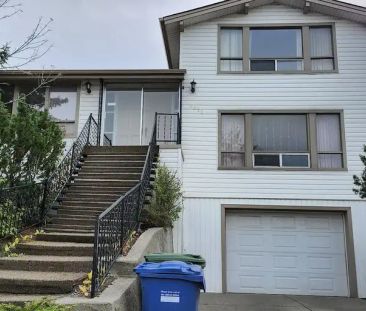 Knob Hill Main Floor Home 2 Bedroom + Living room | Calgary - Photo 1