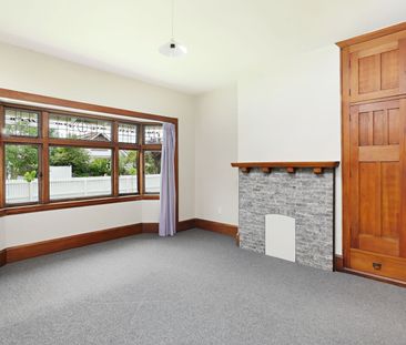 CHARACTER PLUS! - Photo 6