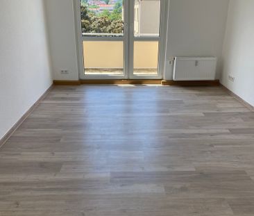 EXKLUSIVE 3-RAUMWOHNUNG mit BALKON & Einbauküche! - Foto 5