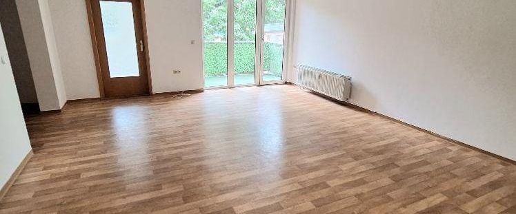 Große 2-Raum-Whg. m. Balkon im Zentrum - Foto 1