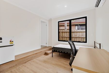 Double Room With Ensuite - Photo 4