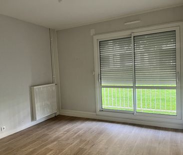 Location Appartement 4 pièces 82 m² La Châtre - Photo 2