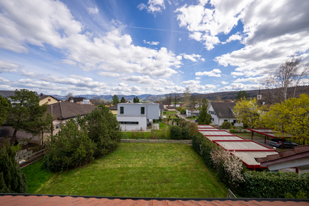 Grosszügige Wohnung mit Weitsicht - Photo 2