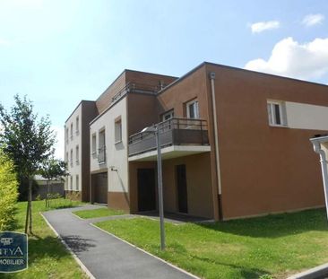 Location Appartement 1 pièce 27m² NEUVILLE EN FERRAIN 59960 - Photo 2