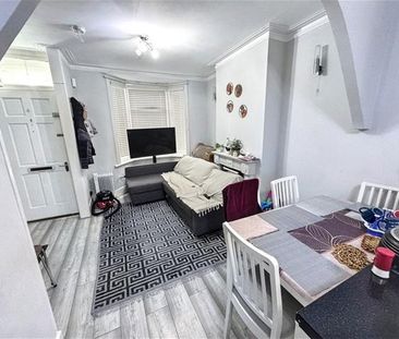 2 bedroom house to rent - Photo 1