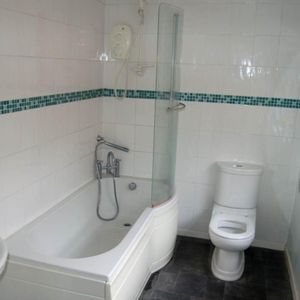 17 Pomona Avenue, BT43AL, Belfast - Photo 3