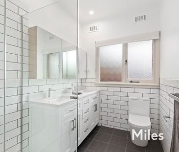 23 Burton Crescent, Ivanhoe East - Photo 4