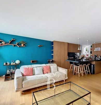 Appartement • Sentier-Bonne Nouvelle - Photo 1