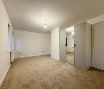 3 bedroom maisonette to rent - Photo 3