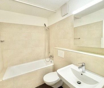 Attraktive 3.5-Zimmer-Wohnung mit moderner Küche und Blick ins Grüne - Photo 1