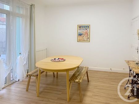 Location Appartement 3 pièces 71m² 34203 SETE CEDEX 34200 - Photo 2
