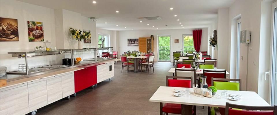 Betreutes Wohnen mit Vollservice – 2-Zimmer barrierefrei mit Tagespflege, Küche & Verpflegung in gepflegter Wohnanlage - Photo 1